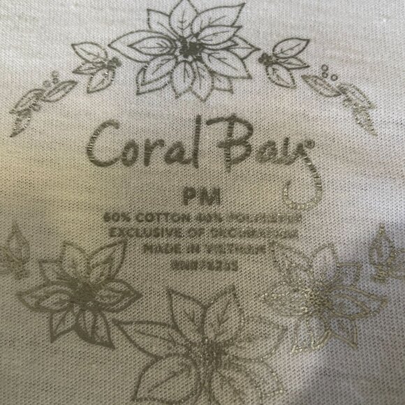 Coral Bay Holiday Poinsettia Embroidered White Top PM Petite Medium Christmas - Picture 3 of 8